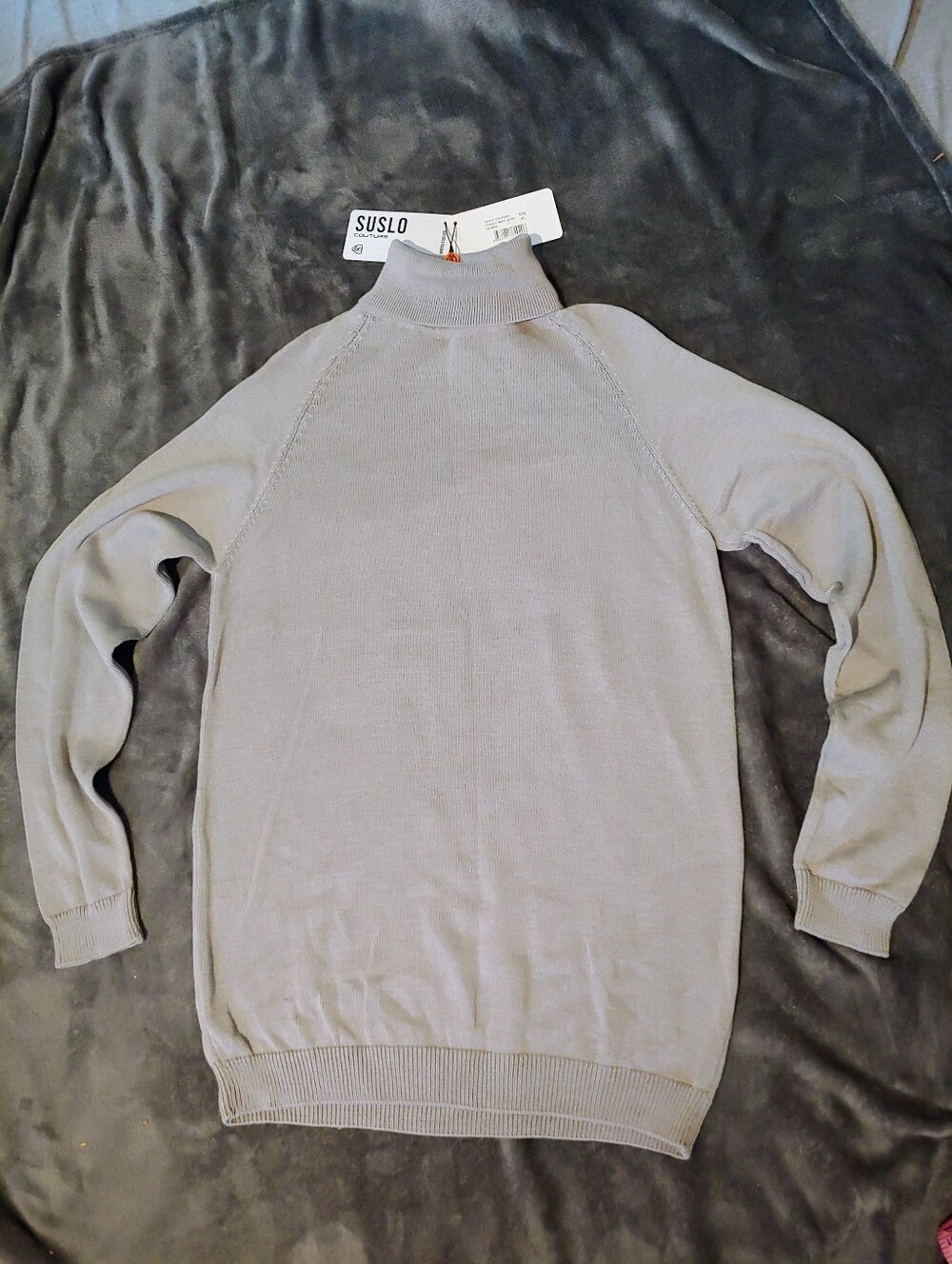 NWT * SUSLO COUTURE * SIZE XL * TURTLE NECK SWEATER * SILVER/GRAY * SUPER SOFT
